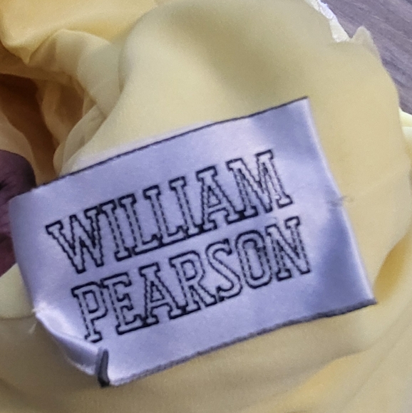 The Most Adorable William Pearson Vintage Dress Ever - Picture 5 of 6
